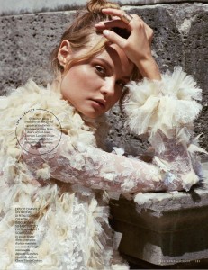 elle-italy-2016-gennaio__dragged_-page18